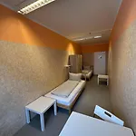 2-rent Group Rooms&apartments Gkp2 Hotell