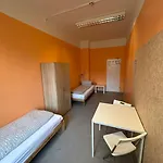 2-rent Group Rooms&apartments Gkp2 Hotell 2*