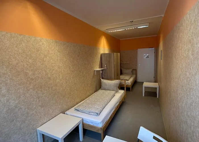 2-rent Group Rooms&apartments Gkp2 Hotel
