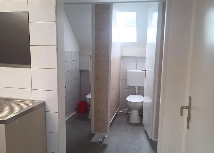 2-rent Group Rooms&apartments Gkp2 *