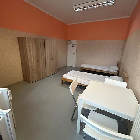 Hostel 2-rent Group Rooms&apartments Gkp2