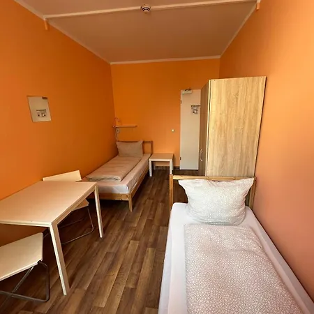 2-rent Group Rooms&apartments Gkp2 *