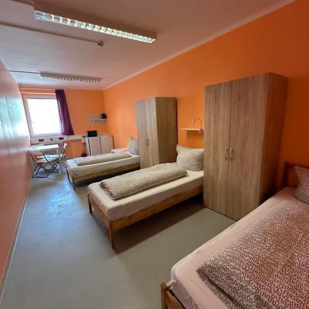 Hotel Budget Downtown & Gkp 2