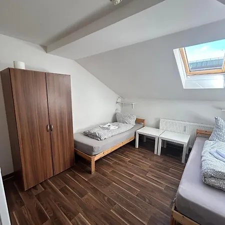2-rent Group Rooms&apartments Gkp2 Vandrarhem München