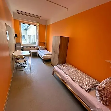 Hostel 2-rent Group Rooms&apartments Gkp2