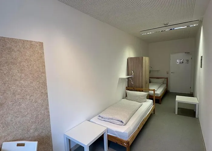 2-rent Group Rooms&apartments Gkp2 ホテル *