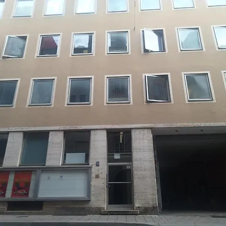 Budget Downtown & Hotel