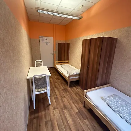 2-rent Group Rooms&apartments Gkp2 *