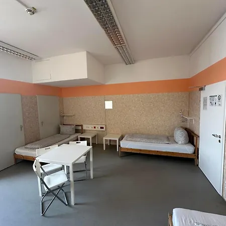 2-rent Group Rooms&apartments Gkp2 *