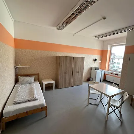 Budget Downtown & Hotel *