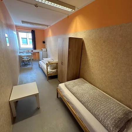 Hotel Budget Downtown & *