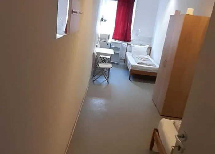 Szálloda 2-rent Group Rooms&apartments Gkp2 *